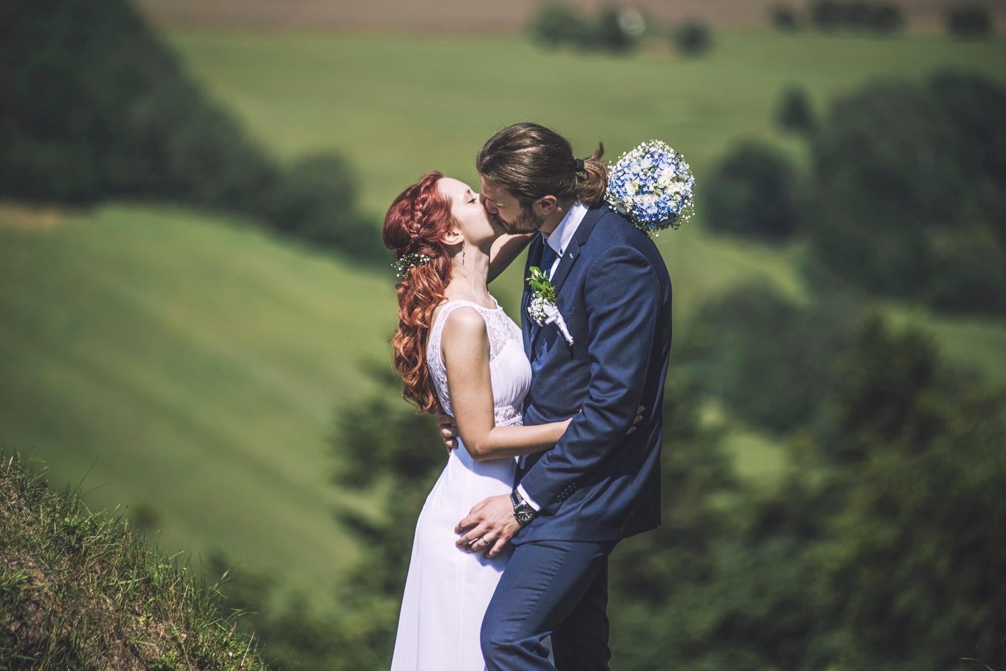 svadobne fotenie v lese par