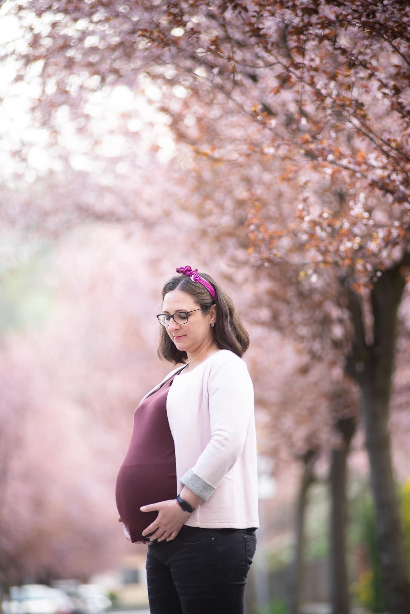 tehotenska fotografia portrt v prirode